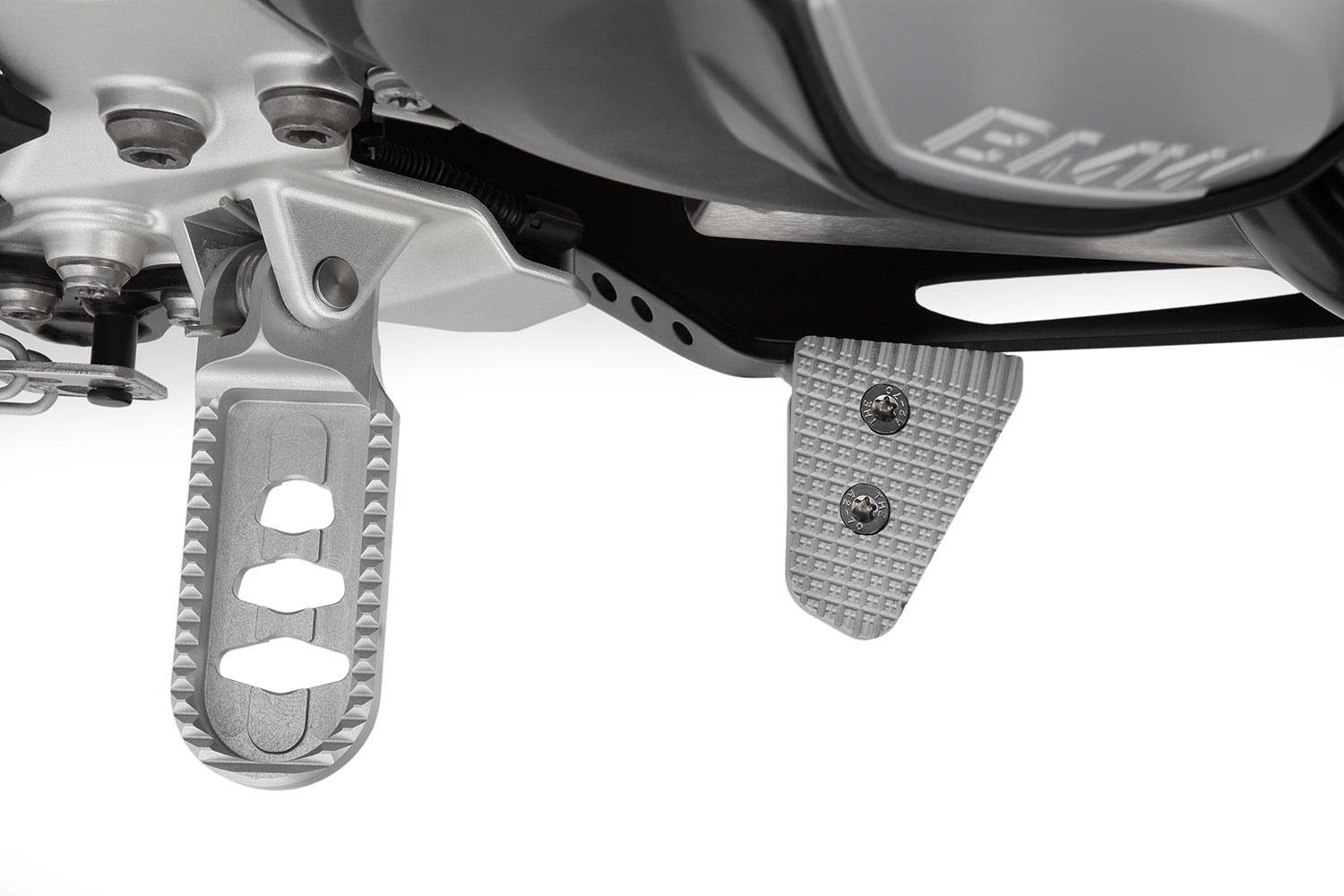 The enlarger improves ergonomics and comfort and thus increases passive safety.
