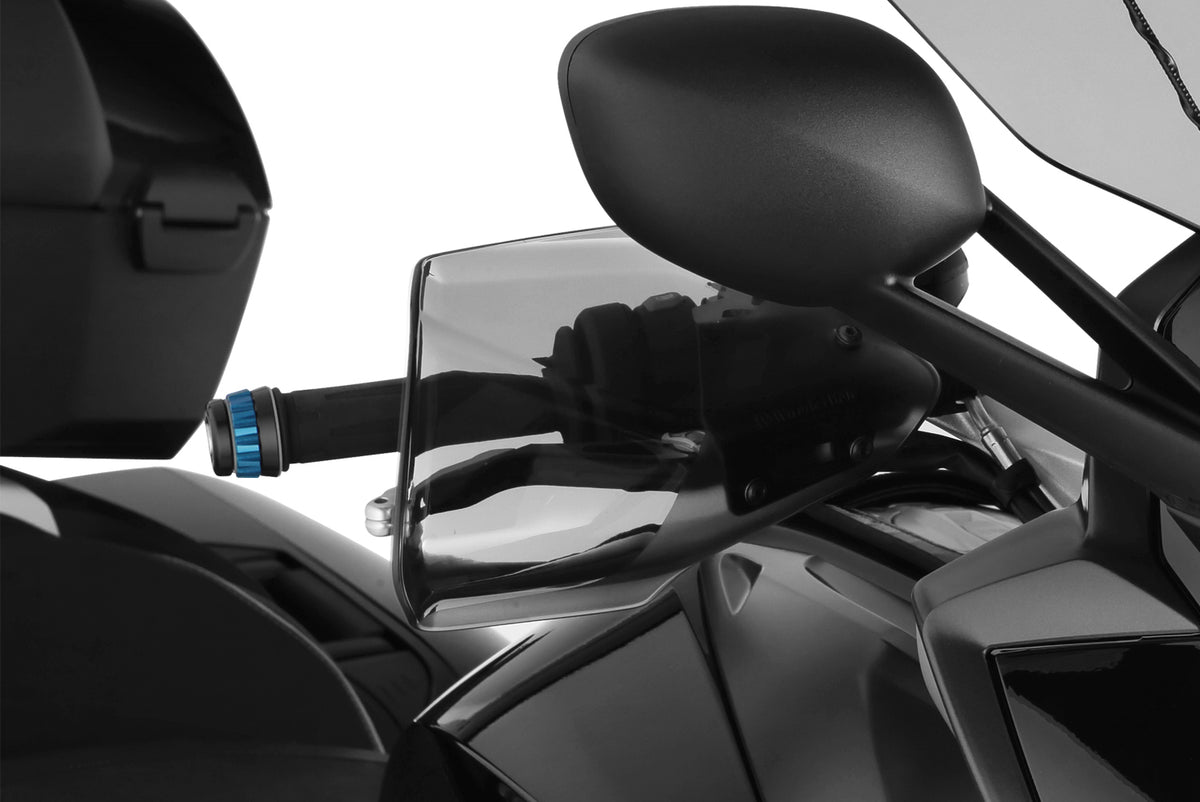 These hand guards offer maximum protection from cold, rain, or dirt.