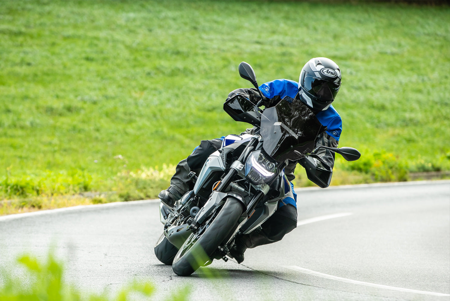 Wunderlich "EXTENDA FENDER" fender extension F 900 R - complete your BMW ✔ Premium components ✔ Integrated design ➜ Order now