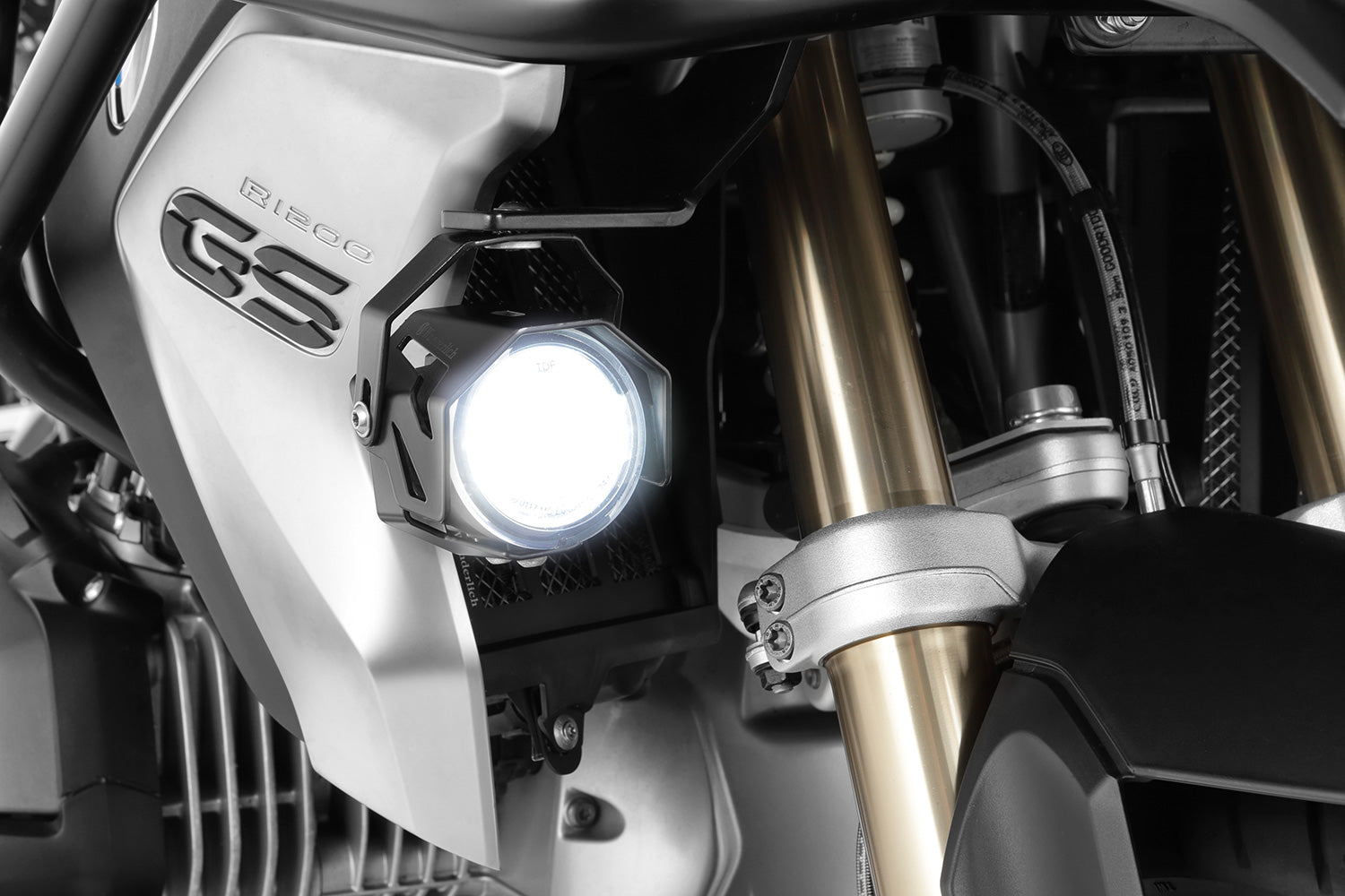 Wunderlich LED additional head light. High luminous, low energy absorption and more active safety!