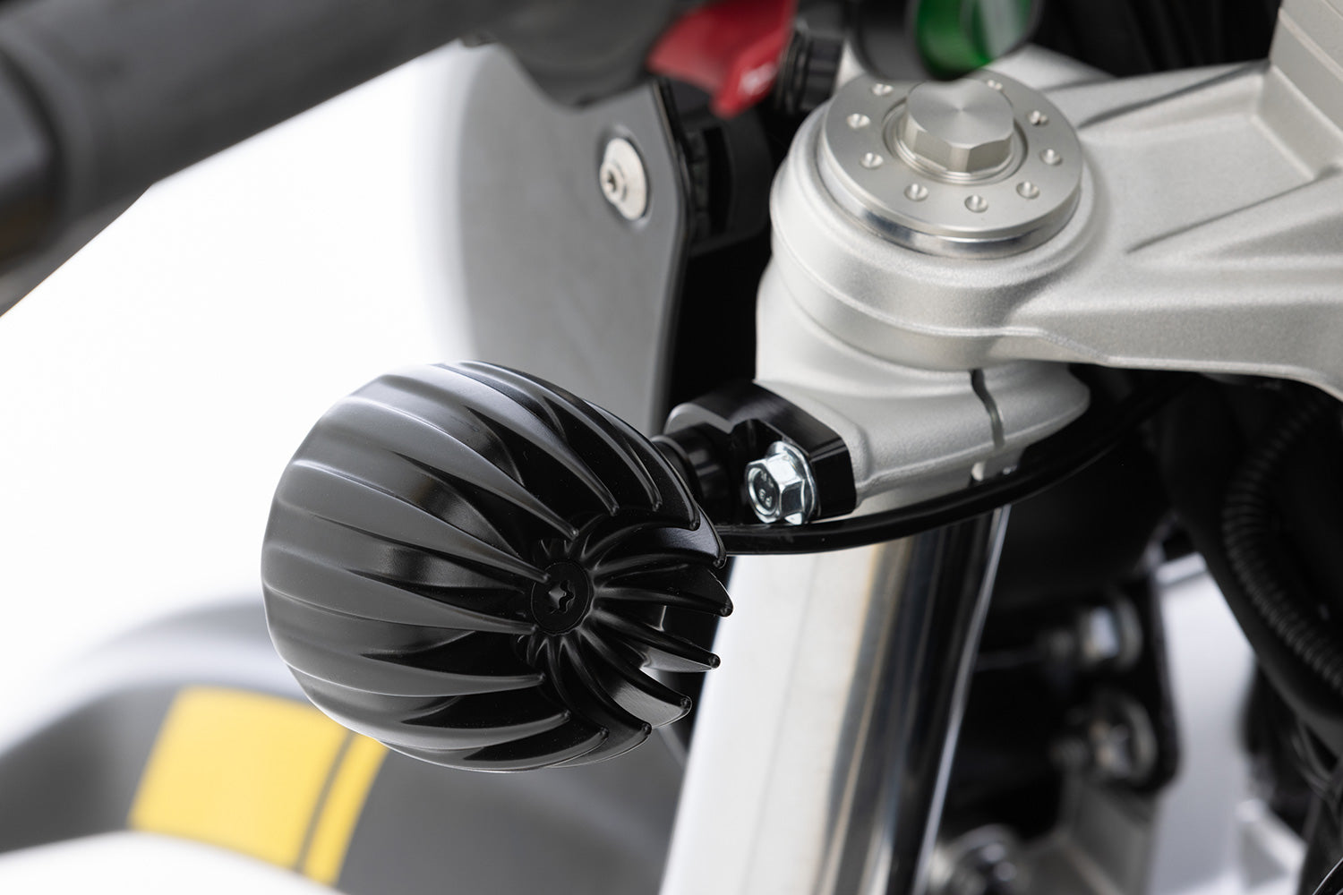Wunderlich - Edition Dayron® Integrated LED Daytime Running Light/Indicator System for R nineT Urban G/S