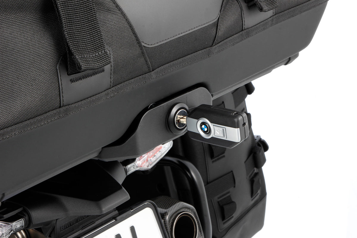 Wunderlich Lock cylinder programmable for X-BAG Topcase - complete your BMW ✔ Premium components ✔ Integrated design ➜ Order now