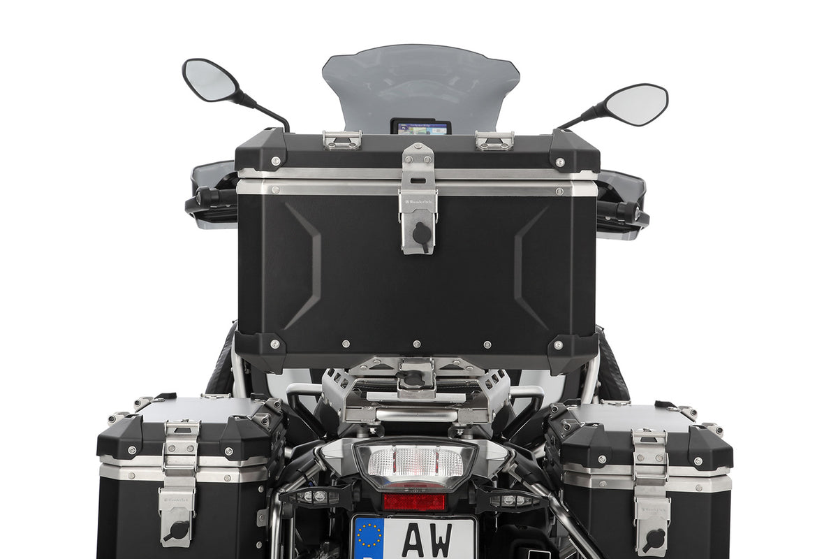 EXTREME maXLine topcase with a staggering 47 litres of storage volume - so big that you can stow a standard helmet in it
