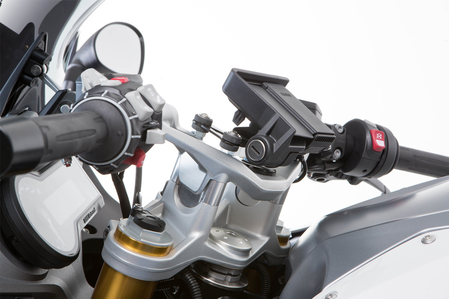 Handlebar riser for Models without BMW Navigation System-31000-111