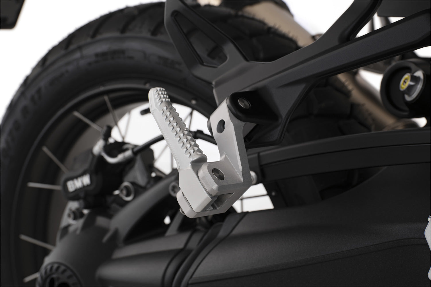 Approx. 45 mm lower compared to the position of the original footrests