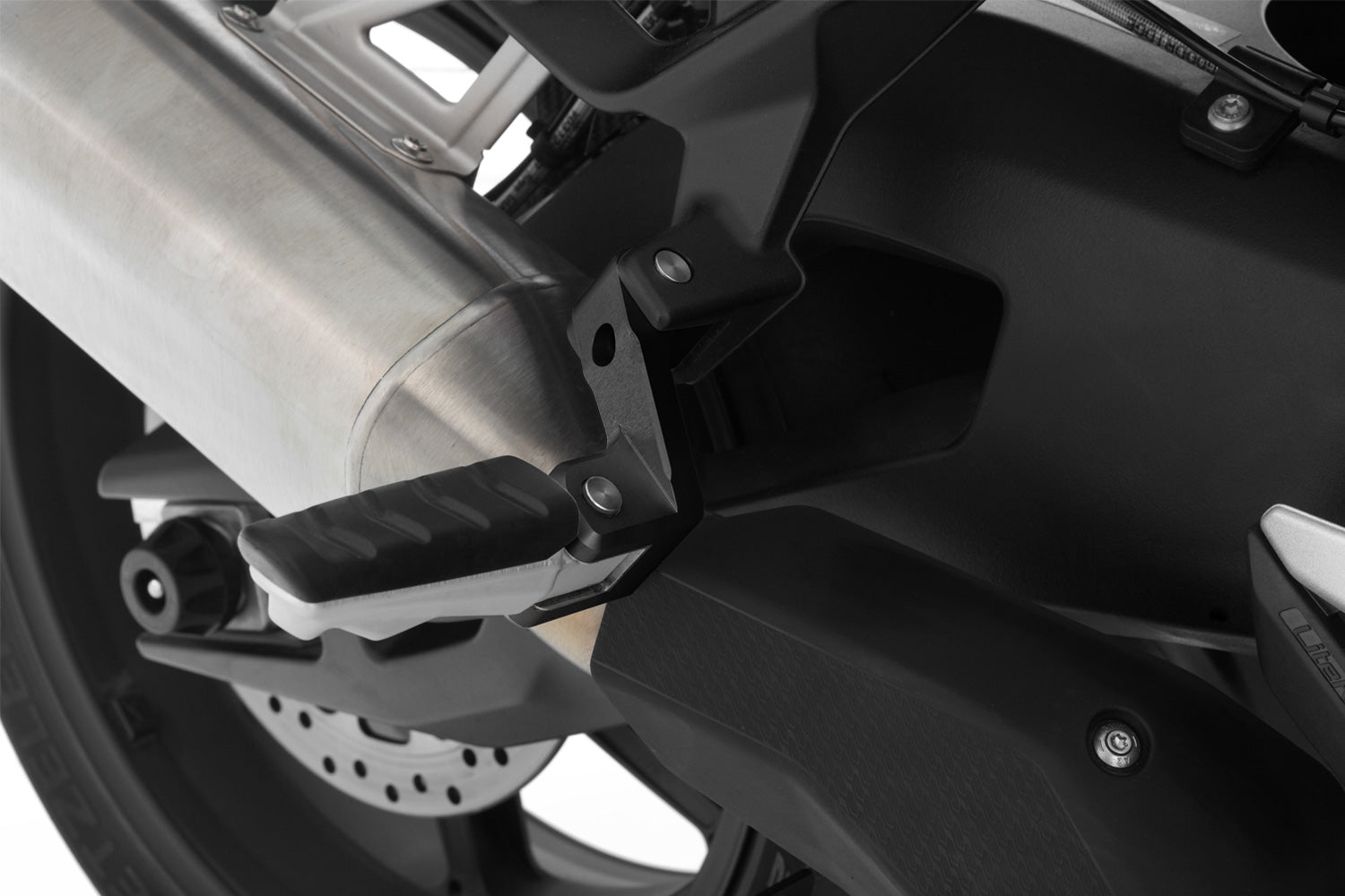 Approx. 45 mm lower compared to the position of the original footrests