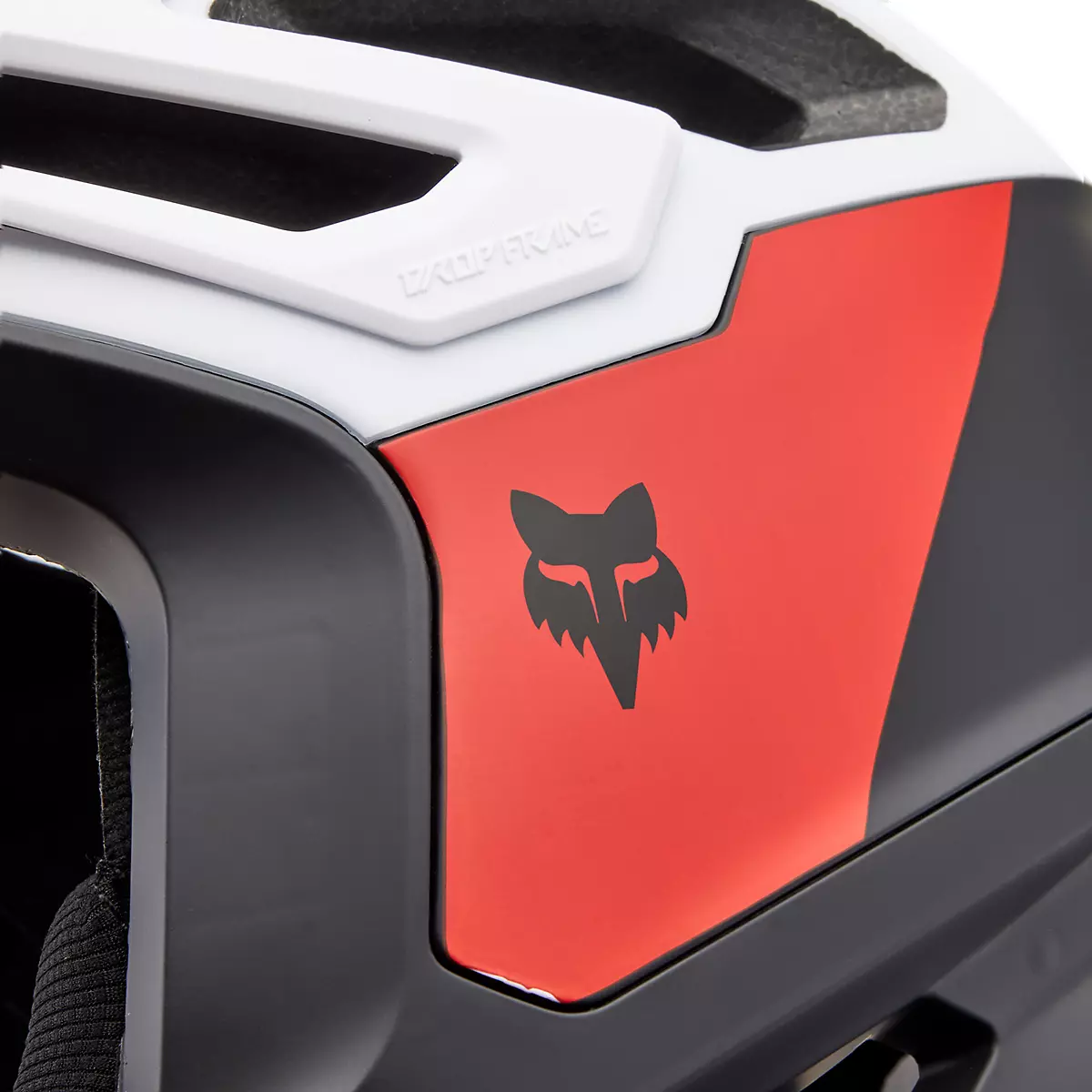 Fox Racing - Dropframe Pro Nyf-Black/White (31459-018)