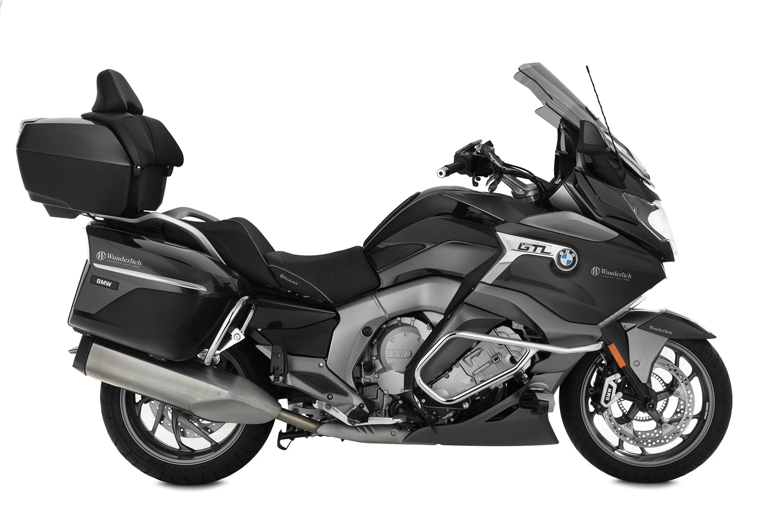 Reliably protects the rear against dirt and splashed up water
