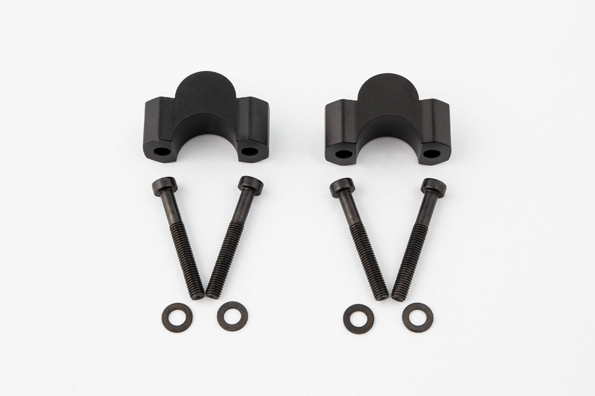 The handlebar riser designed especially by our developers raises the handlebars moderately by 25 mm