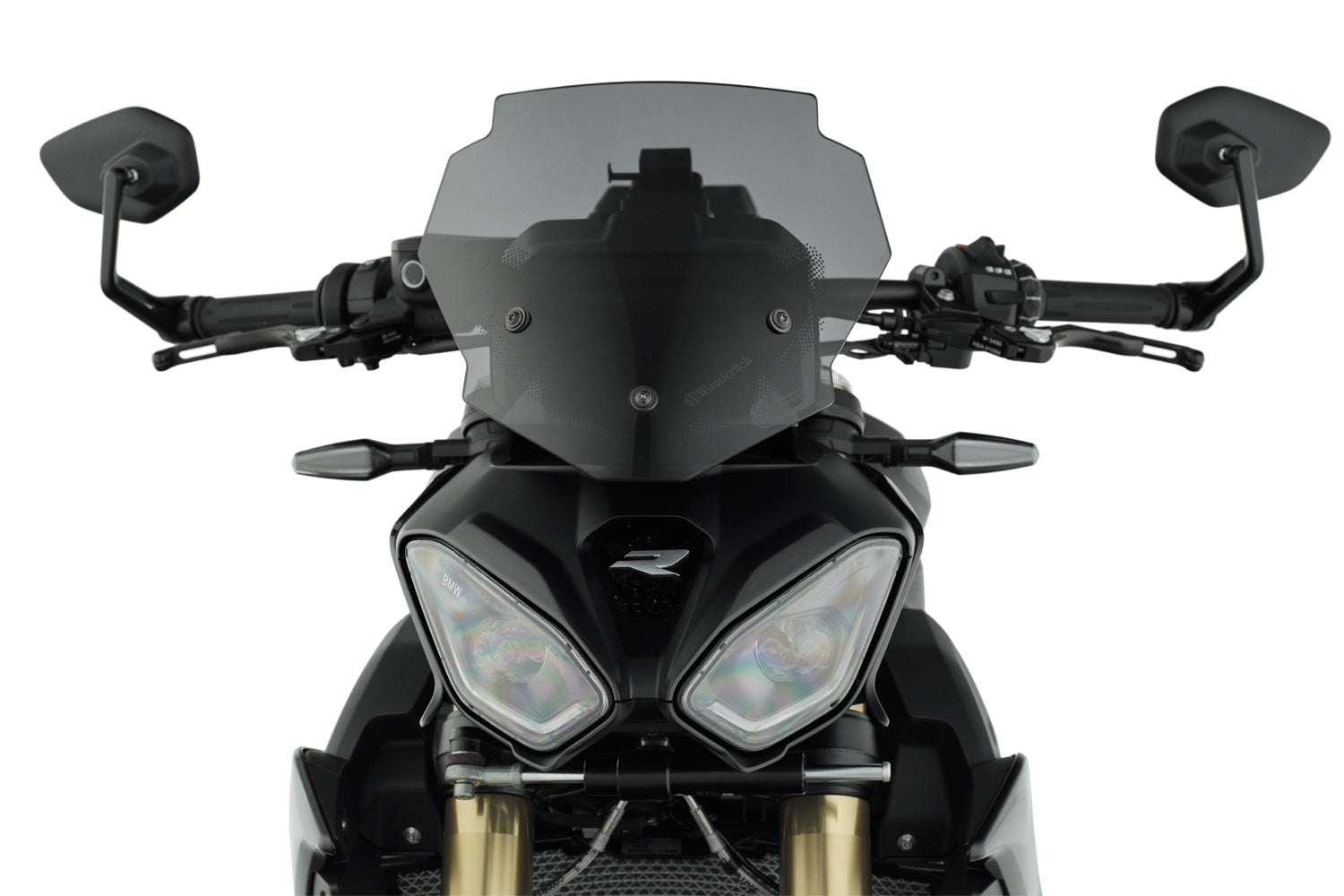 The windshield integrates perfectly into the overall layout, emphasises the contours of the machine