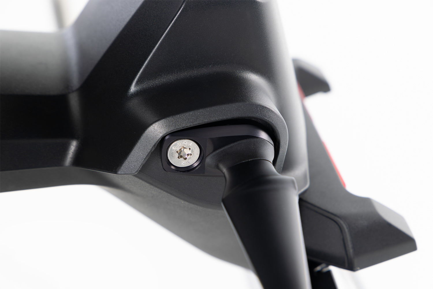 Contributing to improved active riding safety - complete your BMW ✔ Premium components ✔ Integrated design ➜ Order now