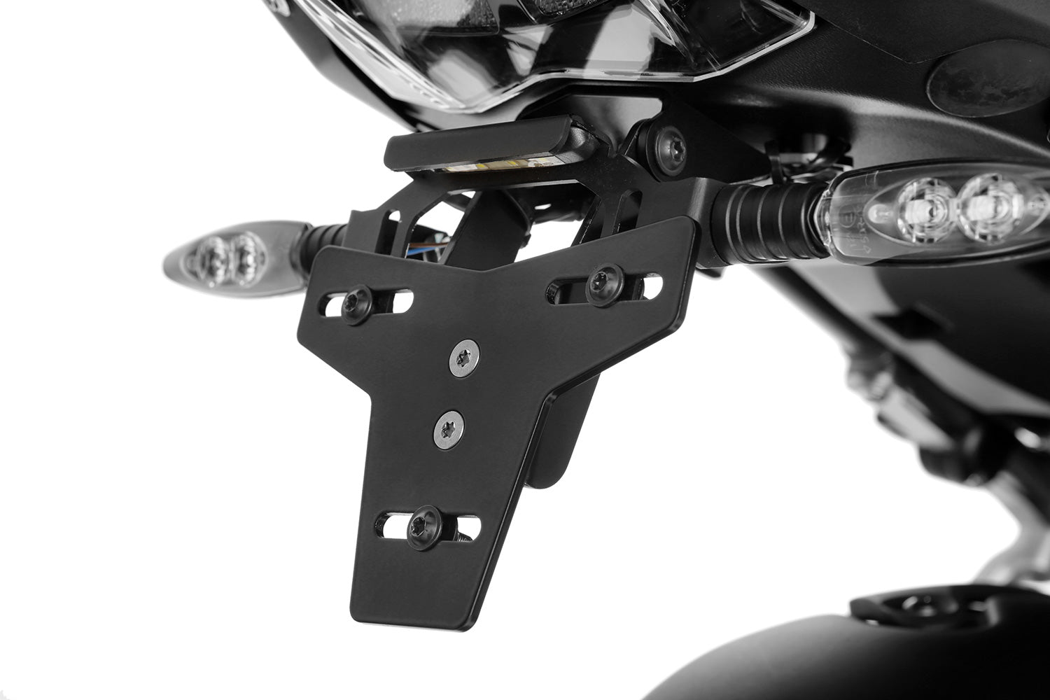 Lightweight, sophisticated and elegant – a stark contrast to the cumbersome original. Wunderlich Tail ConversionLicence Plate Holder »SPORT«