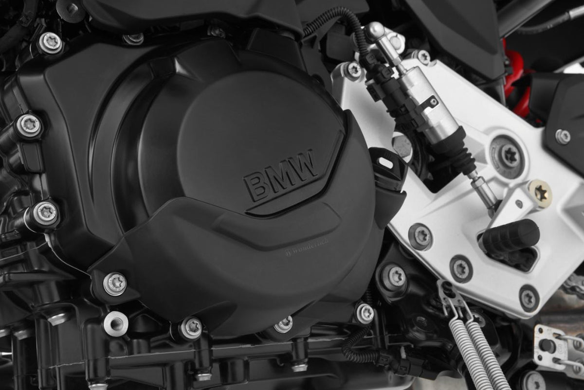 This engine protection cover set consists of three covers that reliable protection for the exposed points on the engine