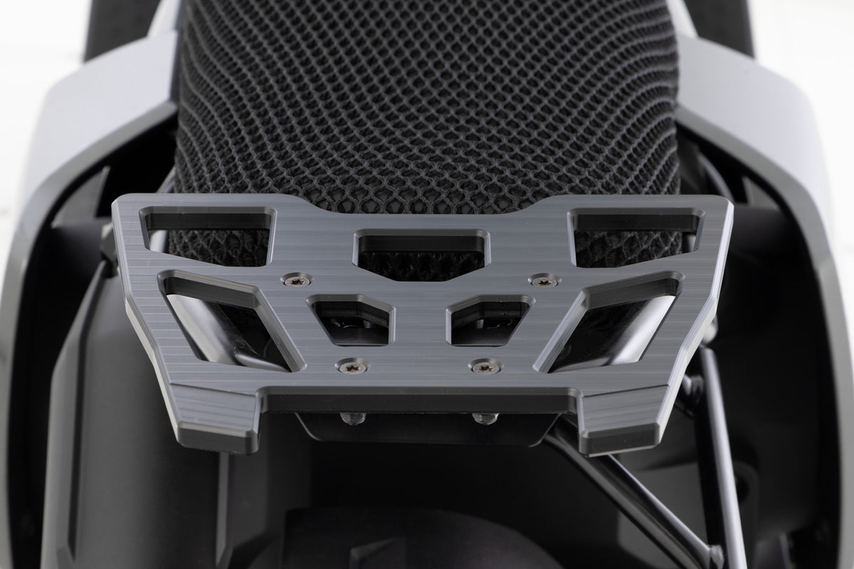 Wunderlich topcase carrier for the original Vario topcase CE 04 - complete your BMW ✔ Premium components ✔ Integrated design ➜ Order now