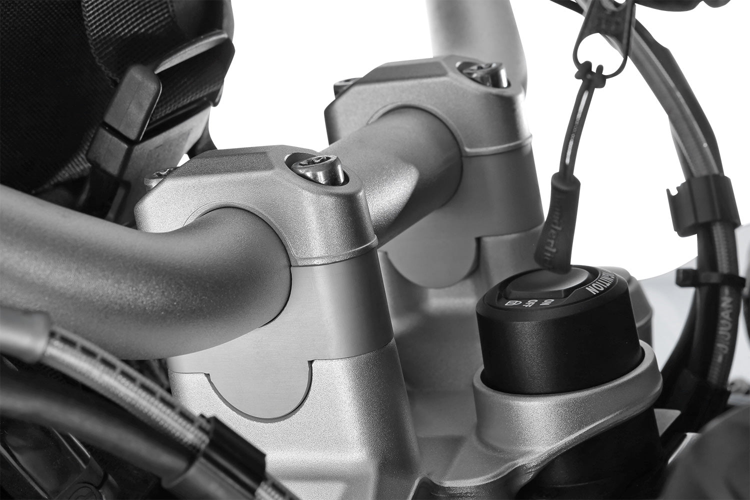Ideal for a relaxed yet agile riding style - complete your BMW ✔ Premium components ✔ Integrated design ➜ Order now