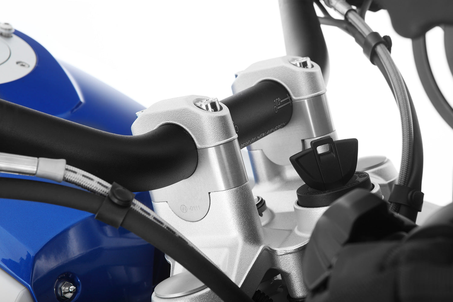 Ideal for a relaxed yet agile riding style - complete your BMW ✔ Premium components ✔ Integrated design ➜ Order now