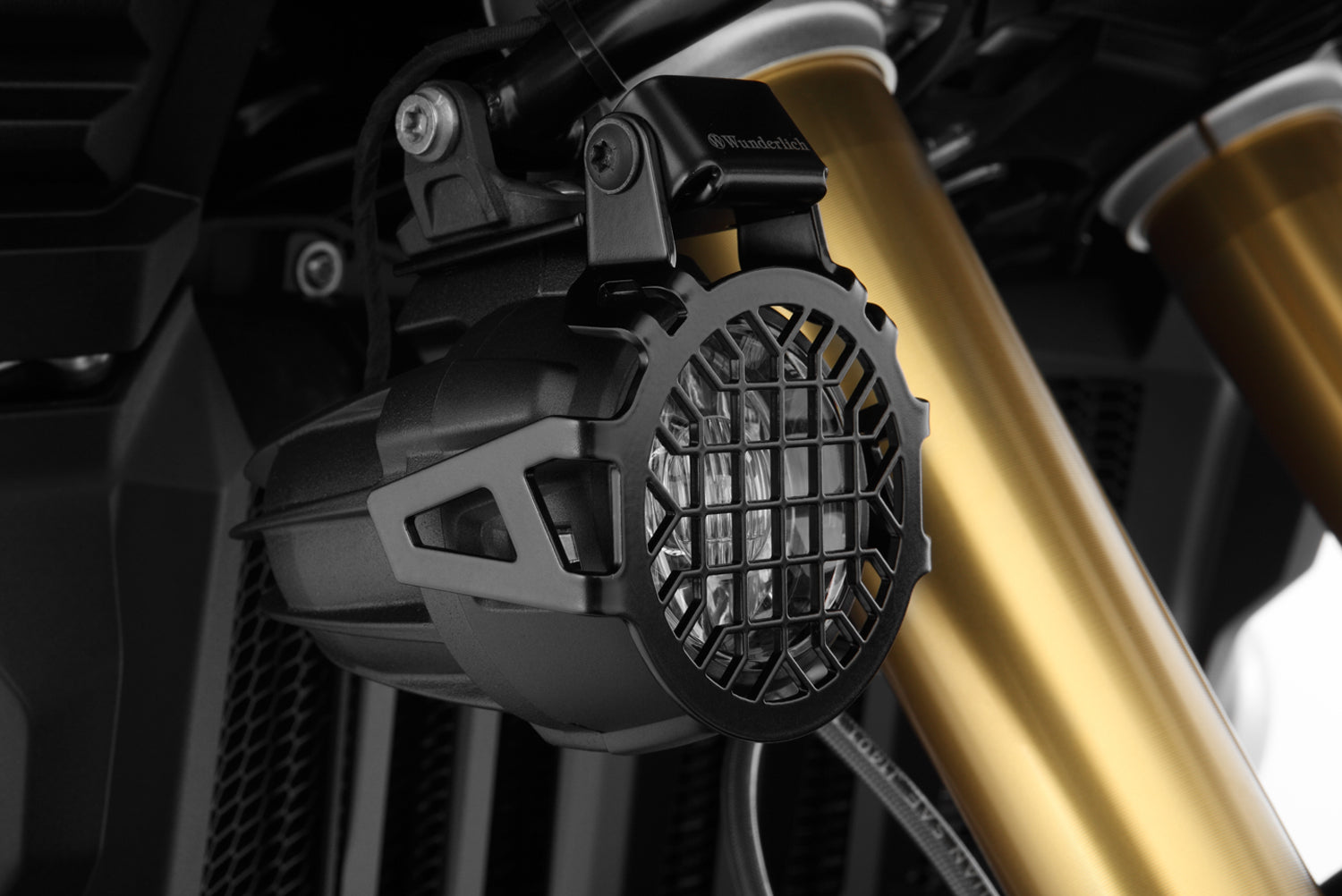 Wunderlich auxiliary light protection grille for BMW R 1200 GS LC  protects even from violent impacts.