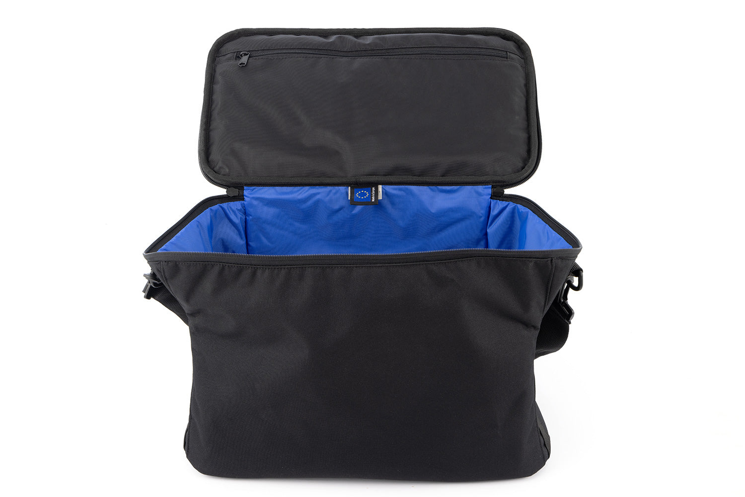 Perfectly fitting inner bags for the original BMW aluminum cases