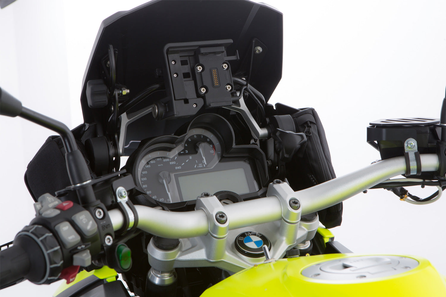 Wunderlich Instrument Surround with Visor black