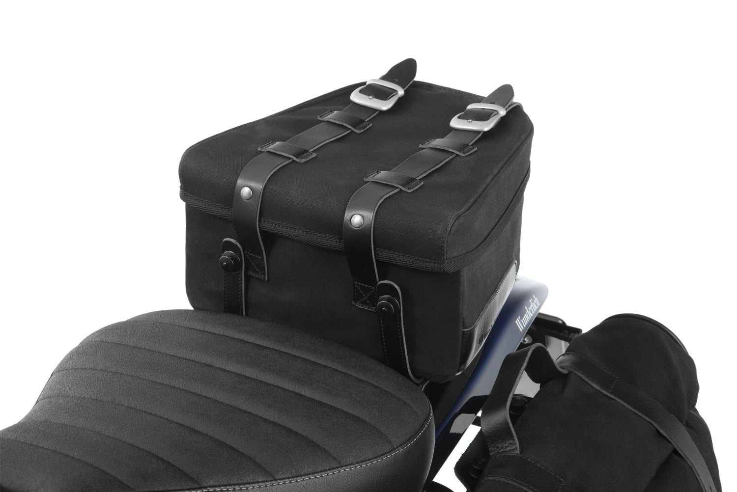 Fits perfectly to the passenger luggage carrier ✔ Premium components ✔ Integrated design ➜ Order now