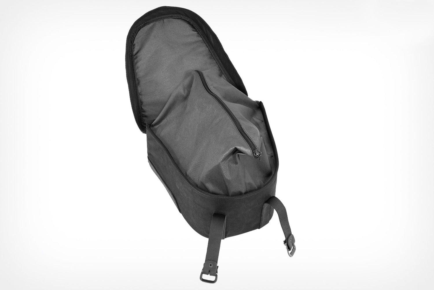 Fits perfectly to the passenger luggage carrier ✔ Premium components ✔ Integrated design ➜ Order now
