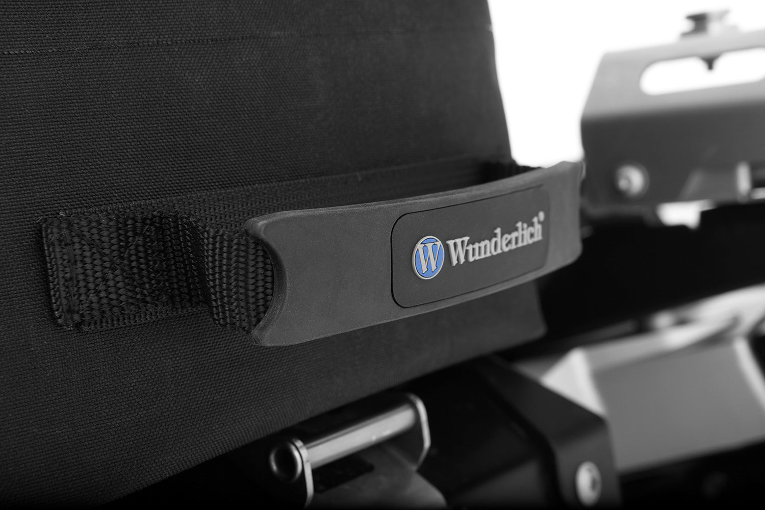 Suitable for all common panniers with lashing eyelets ✔ Premium components ✔ Integrated design ➜ Order now