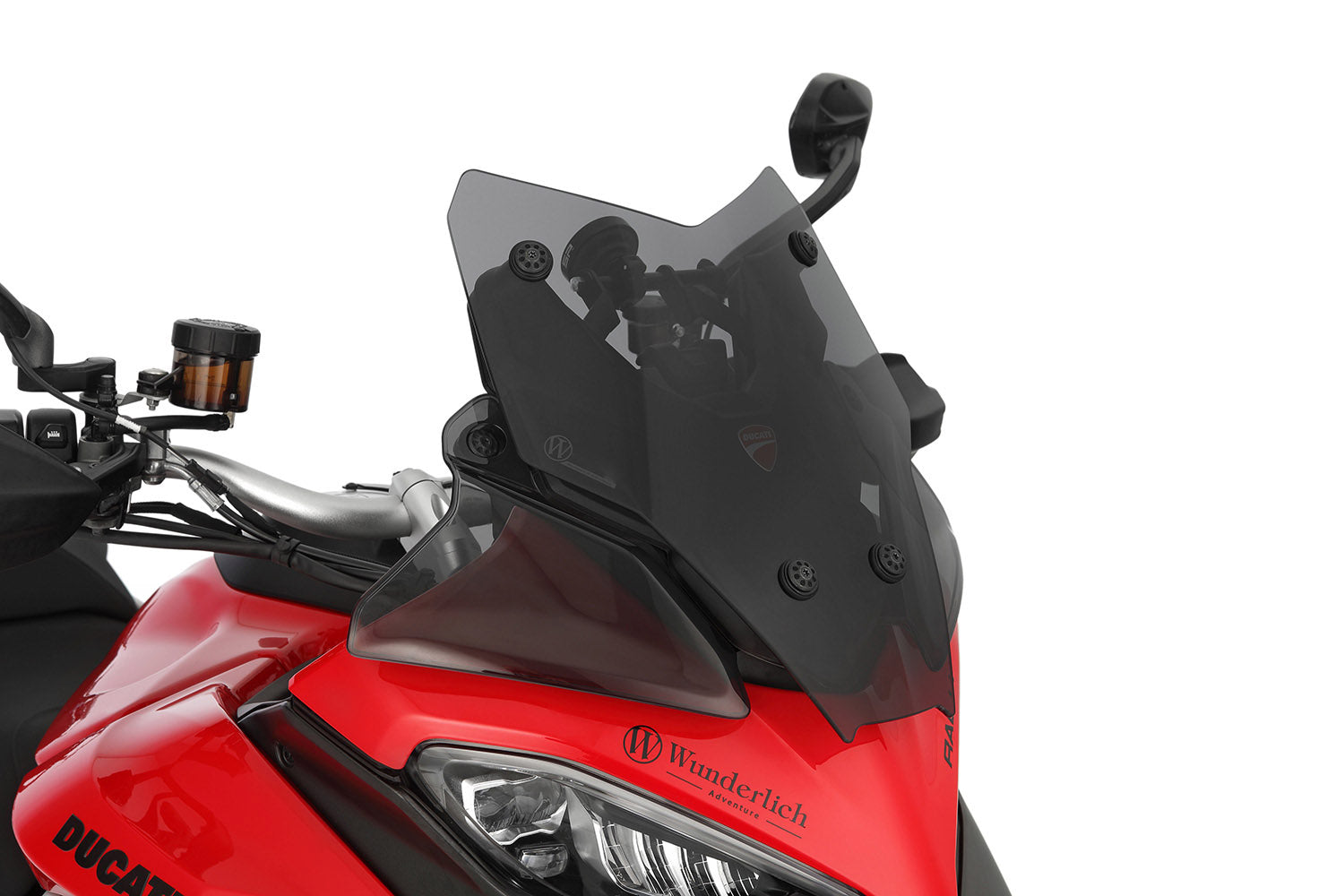 The windshield combines a perfect, sporty design with high basic protection 