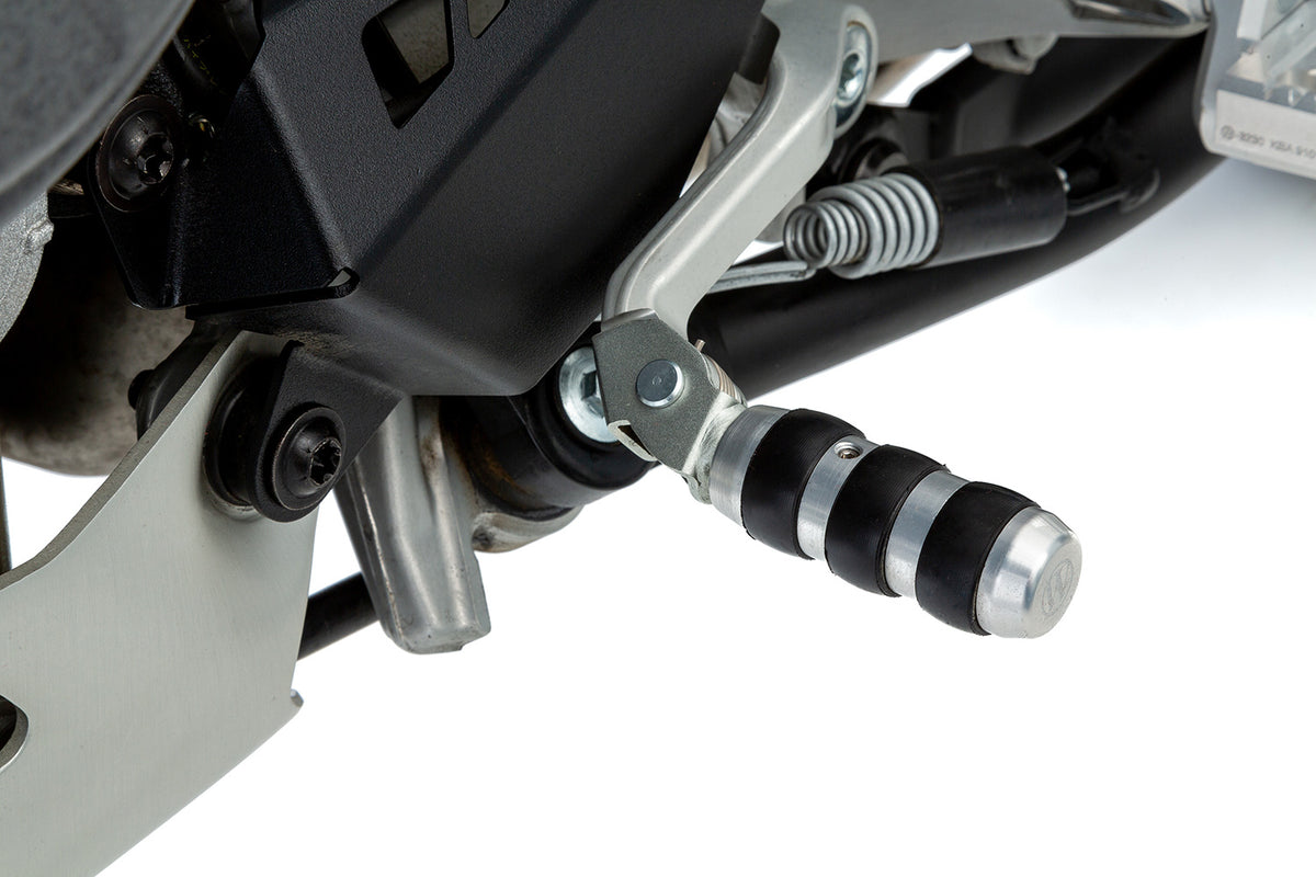 Ergonomic, comfortable and reliable gear shifting – with our 15 mm wider gear-shift extension