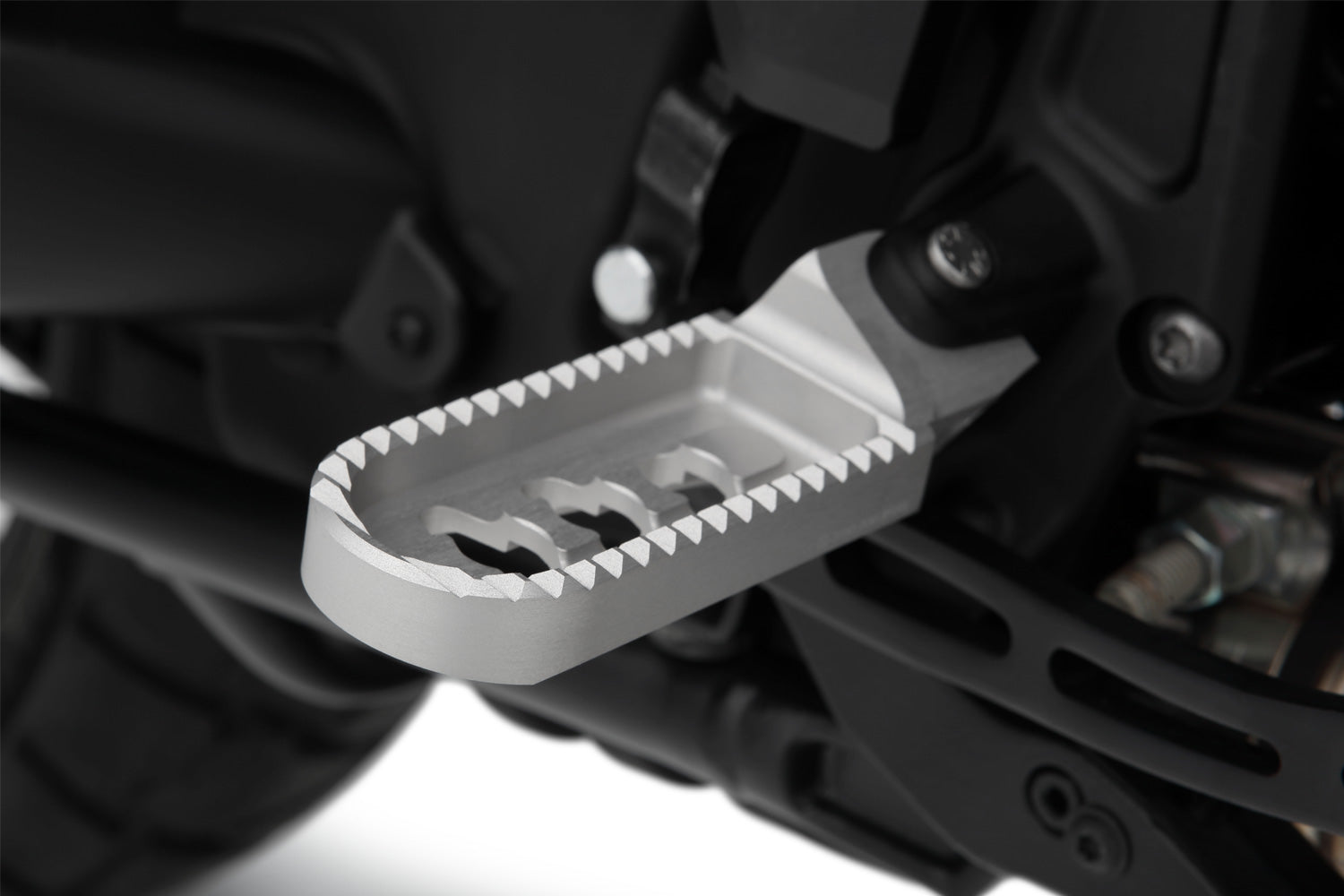 Lowering by 22 mm compared to the position of the original footrests