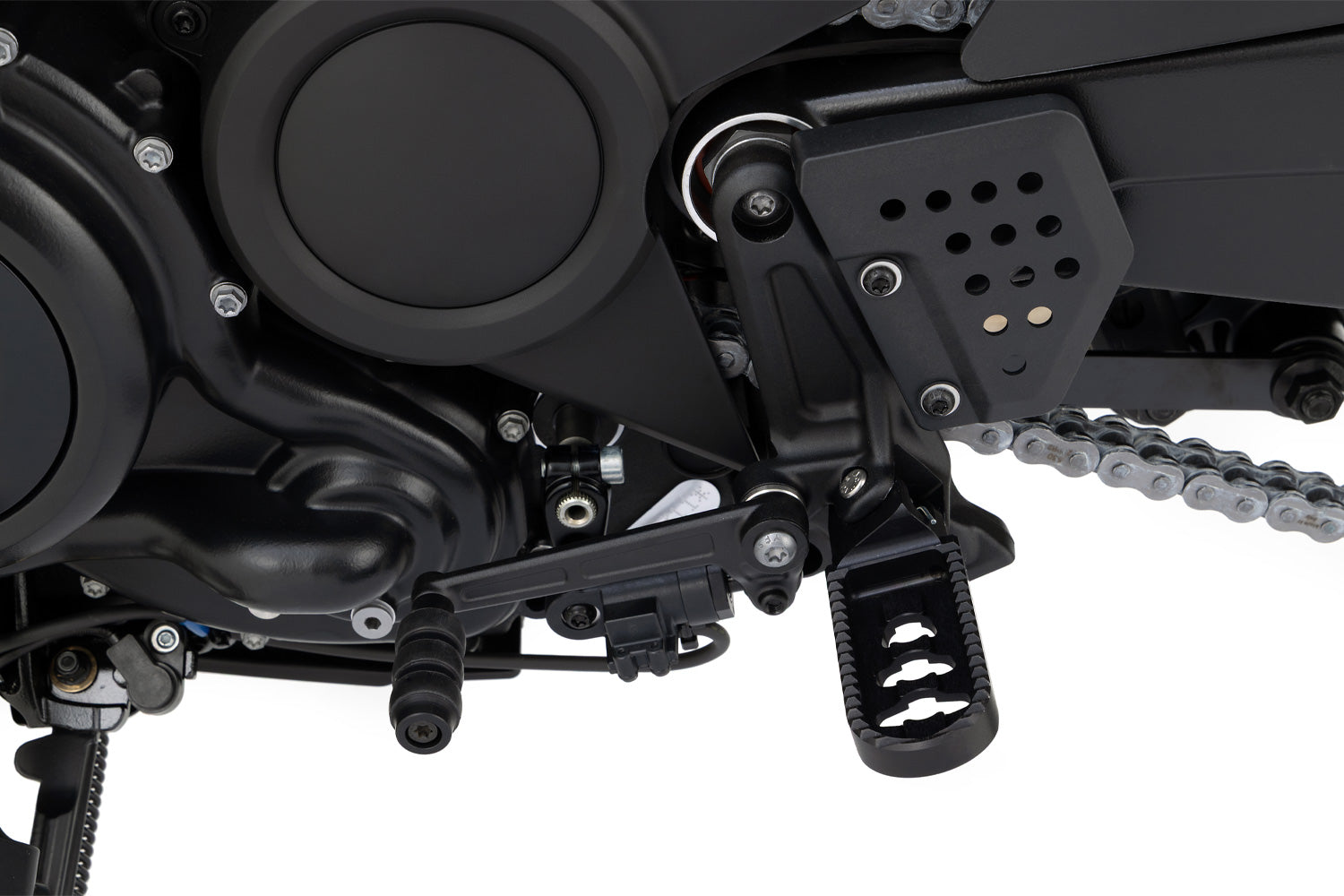 Lowering by 22 mm compared to the position of the original footrests