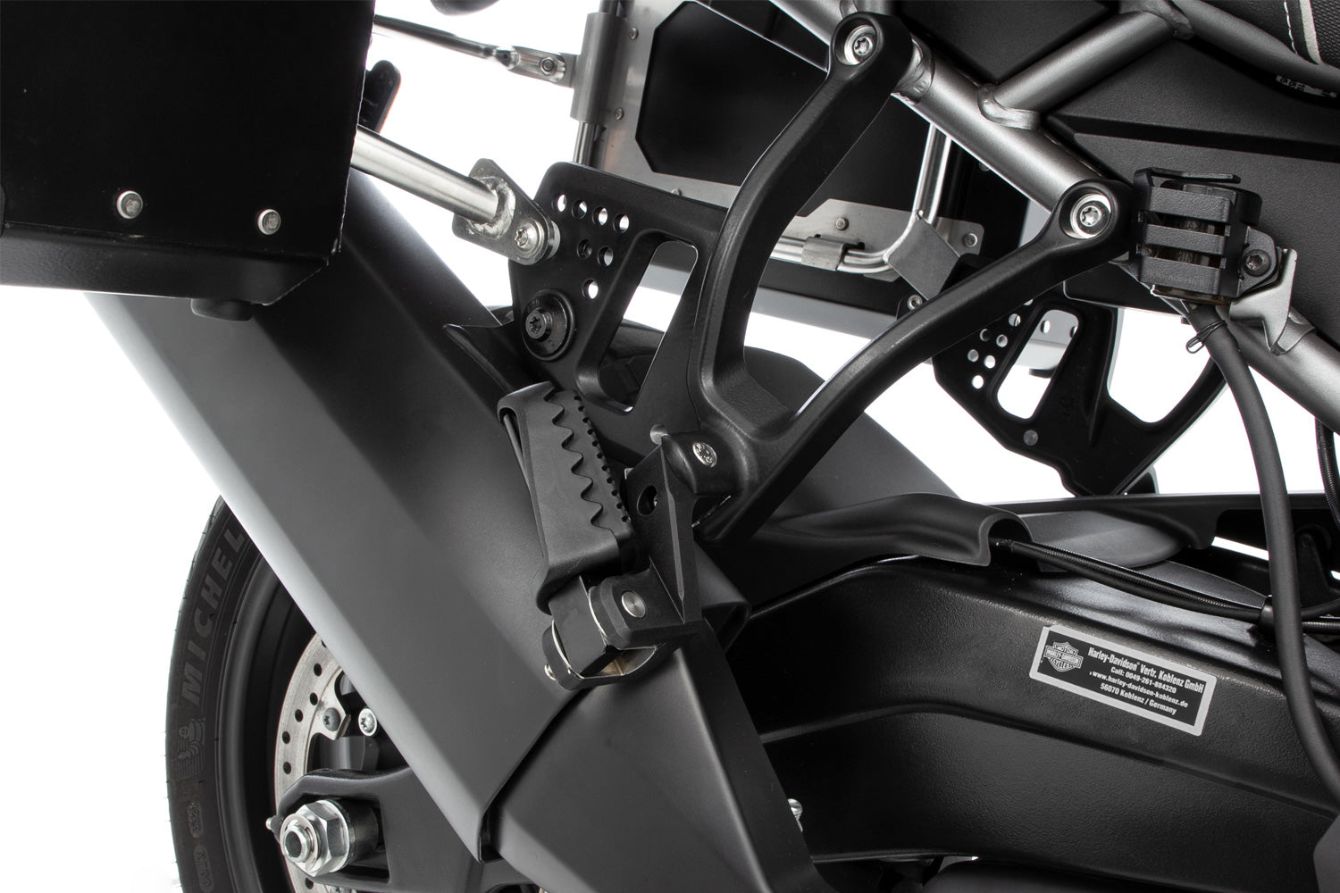 Approx. 45 mm lower compared to the position of the original footrests