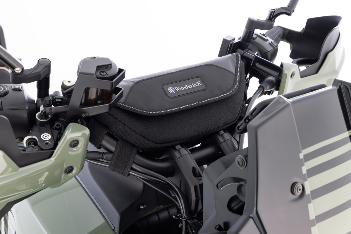 The glove compartment for the motorcycle – always accessible