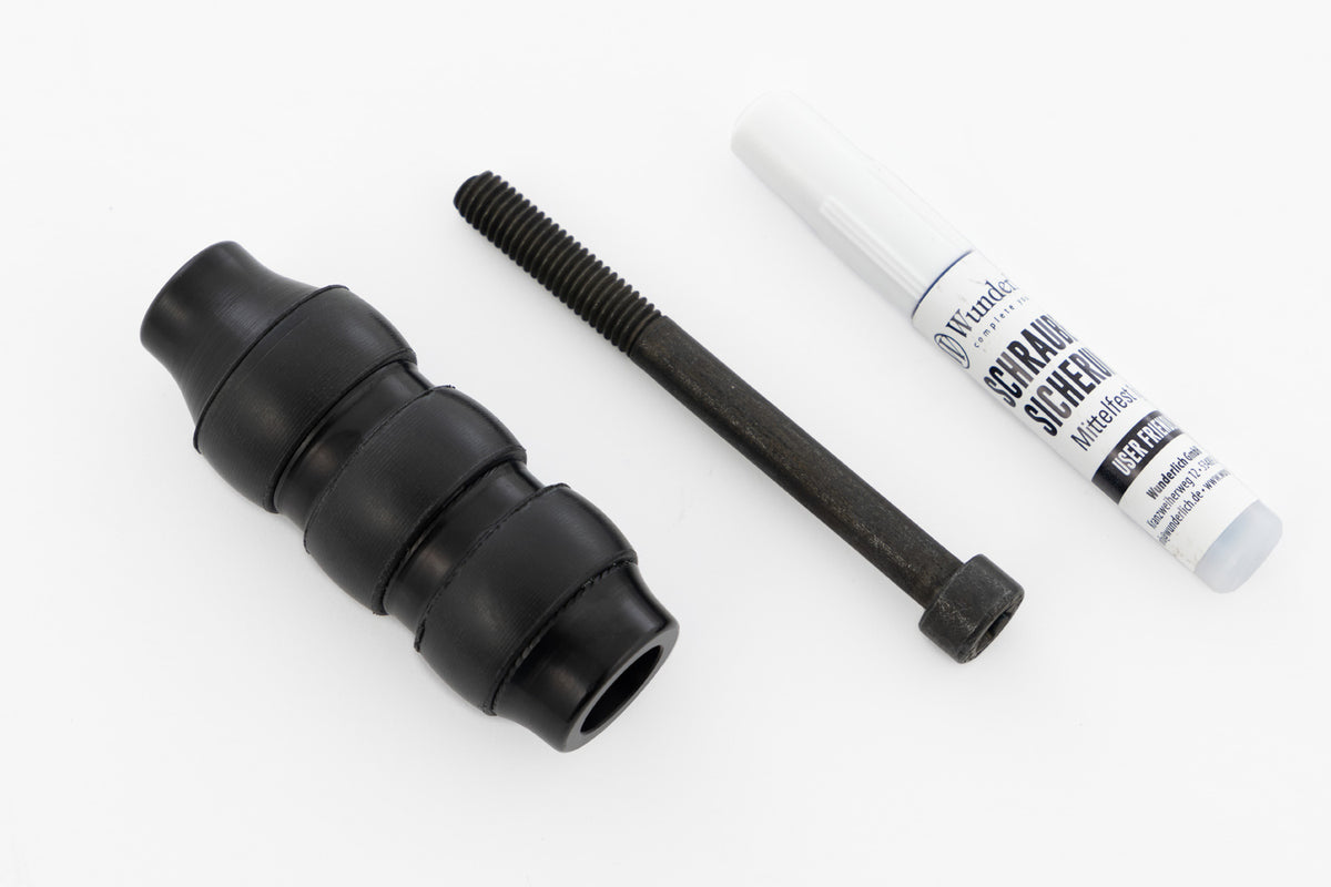 Ergonomic, comfortable and reliable gear shifting – with our 15 mm wider gear-shift extension