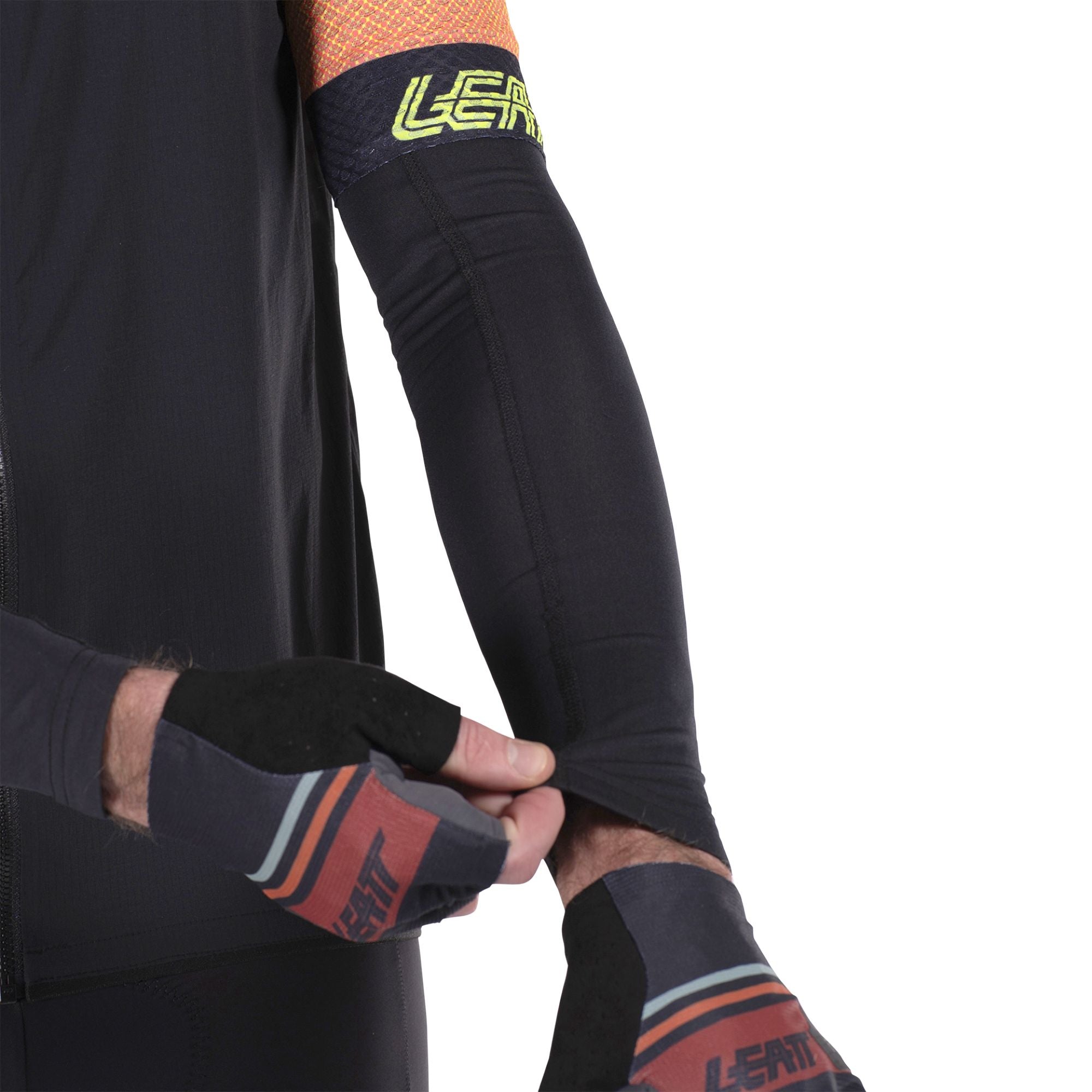 LEATT APPAREL ARM WARMER SLEEVE PAIR BLACK M