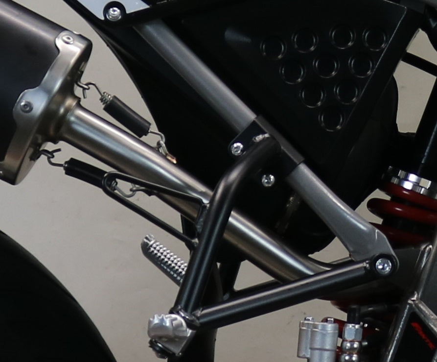 GPR-Exhaust---Albus-Evo4-Slip-on-for-XMF-125-from-2021-to-2024-dB-Killer-Link-Pipe-Catalyst