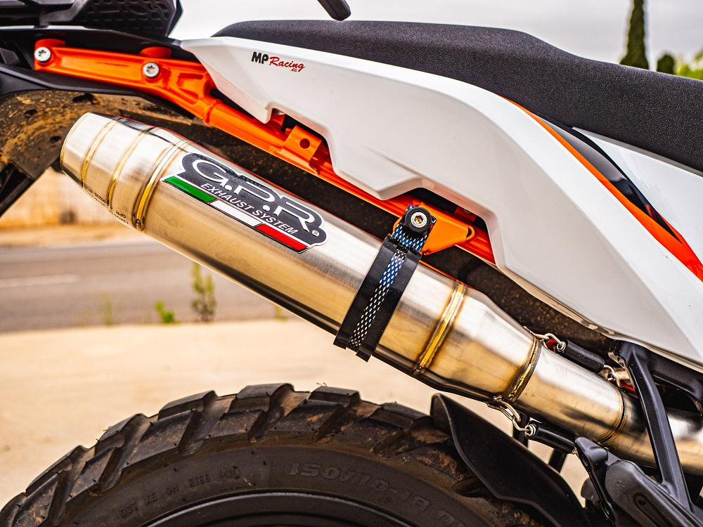 GPR-Exhaust---Deeptone-Inox-Slip-on-for-SMT-890-from-2023-to-2024-dB-Killer-Link-Pipe