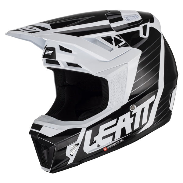 Leatt - Off-Road Helmet 7.5 v23