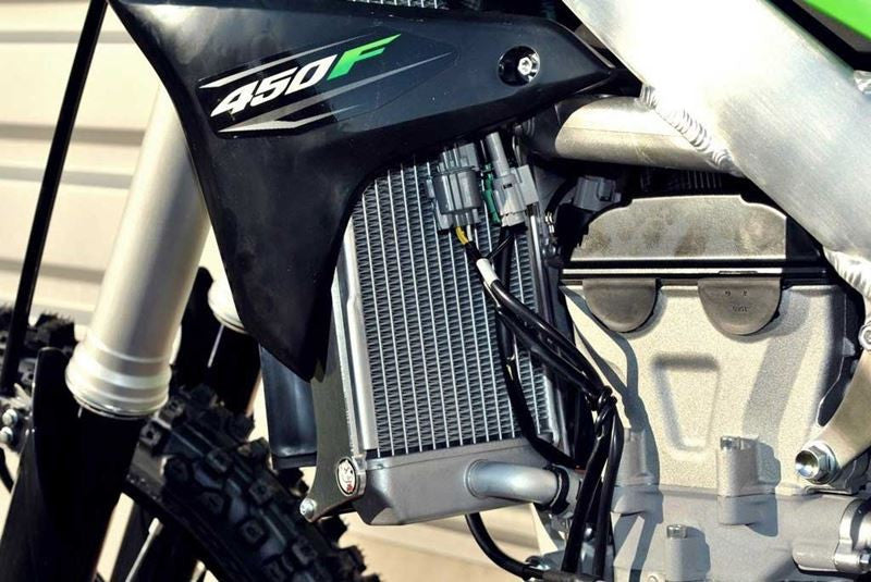 AXP - Radiator Braces - Fits Kawasaki KX450F 2016 - 2018 - Black Spacers